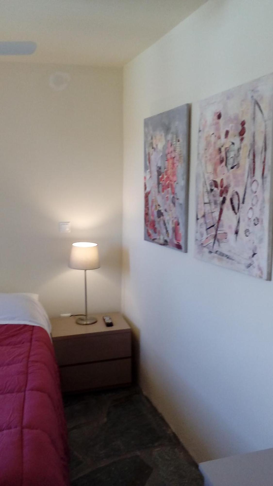 Aigaion House Hotel Otzias ภายนอก รูปภาพ