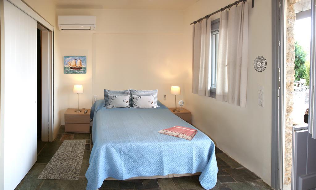 Aigaion House Hotel Otzias ภายนอก รูปภาพ