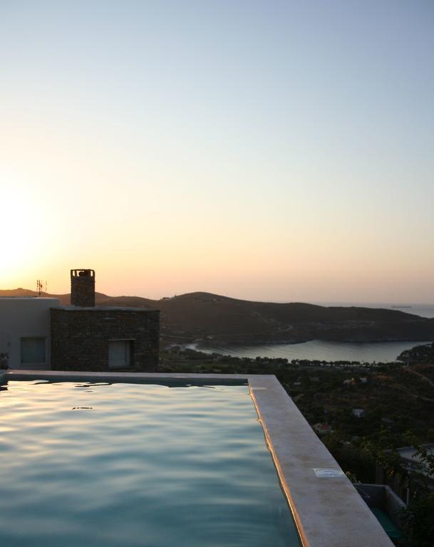 Aigaion House Hotel Otzias ภายนอก รูปภาพ