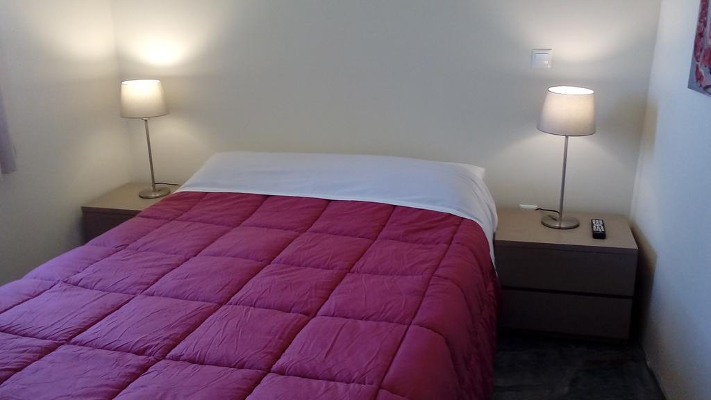 Aigaion House Hotel Otzias ภายนอก รูปภาพ