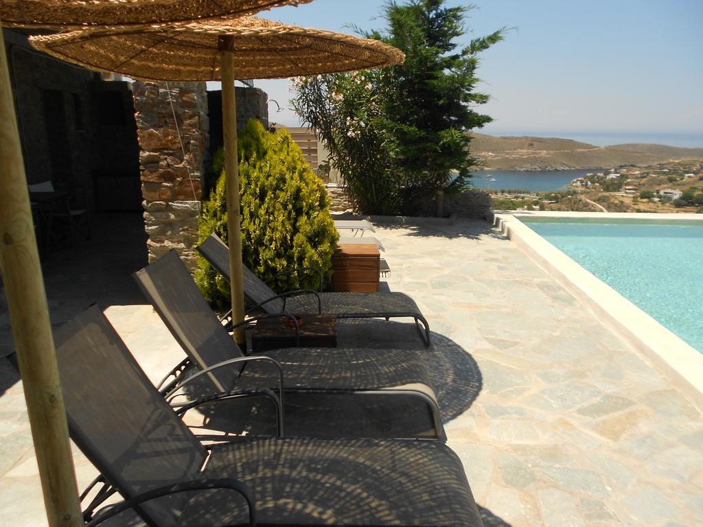 Aigaion House Hotel Otzias ภายนอก รูปภาพ