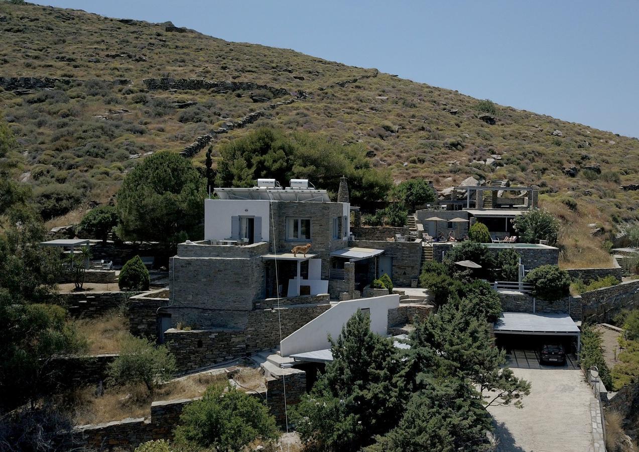 Aigaion House Hotel Otzias ภายนอก รูปภาพ