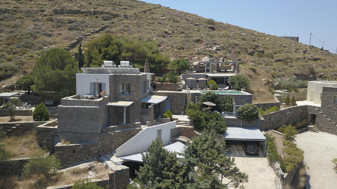 Aigaion House Hotel Otzias ภายนอก รูปภาพ