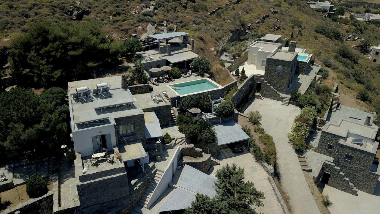 Aigaion House Hotel Otzias ภายนอก รูปภาพ